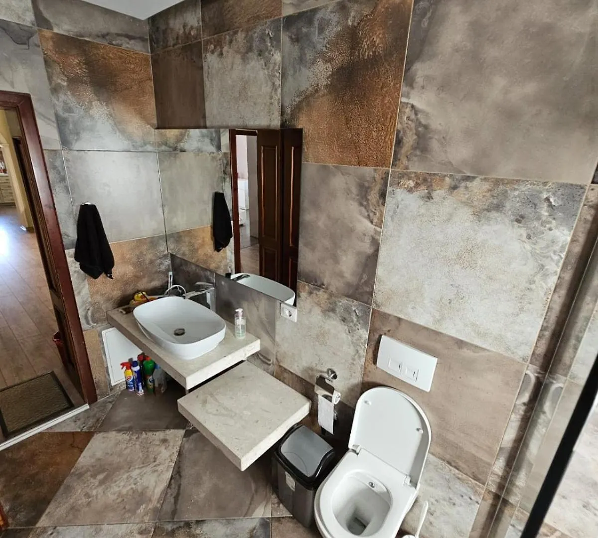 Botanic Park Apartments Tirana Albania