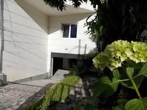 Botanic Park Apartments Tirana 0*,